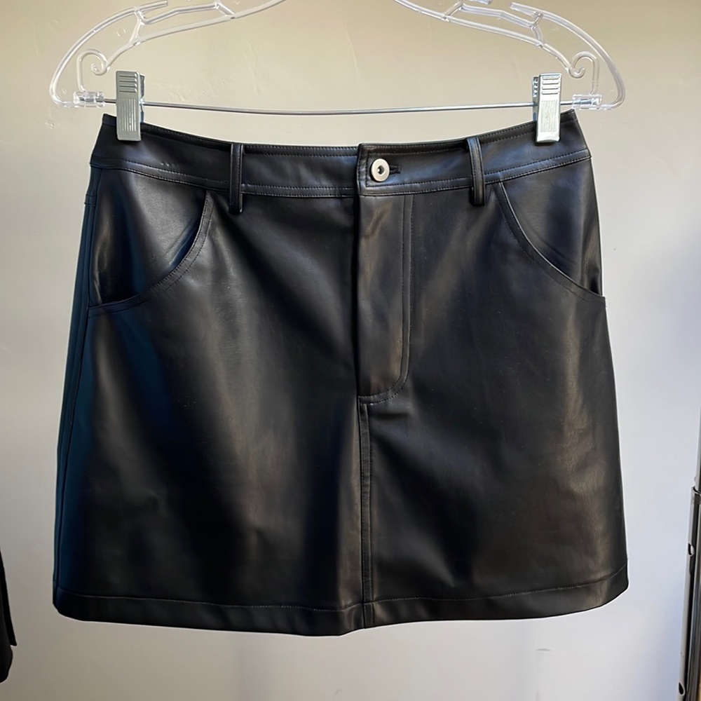 ASTR LEATHER SKIRT